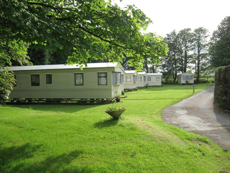 Cosy Caravan At Blackmoor Farm Ludchurch エクステリア 写真
